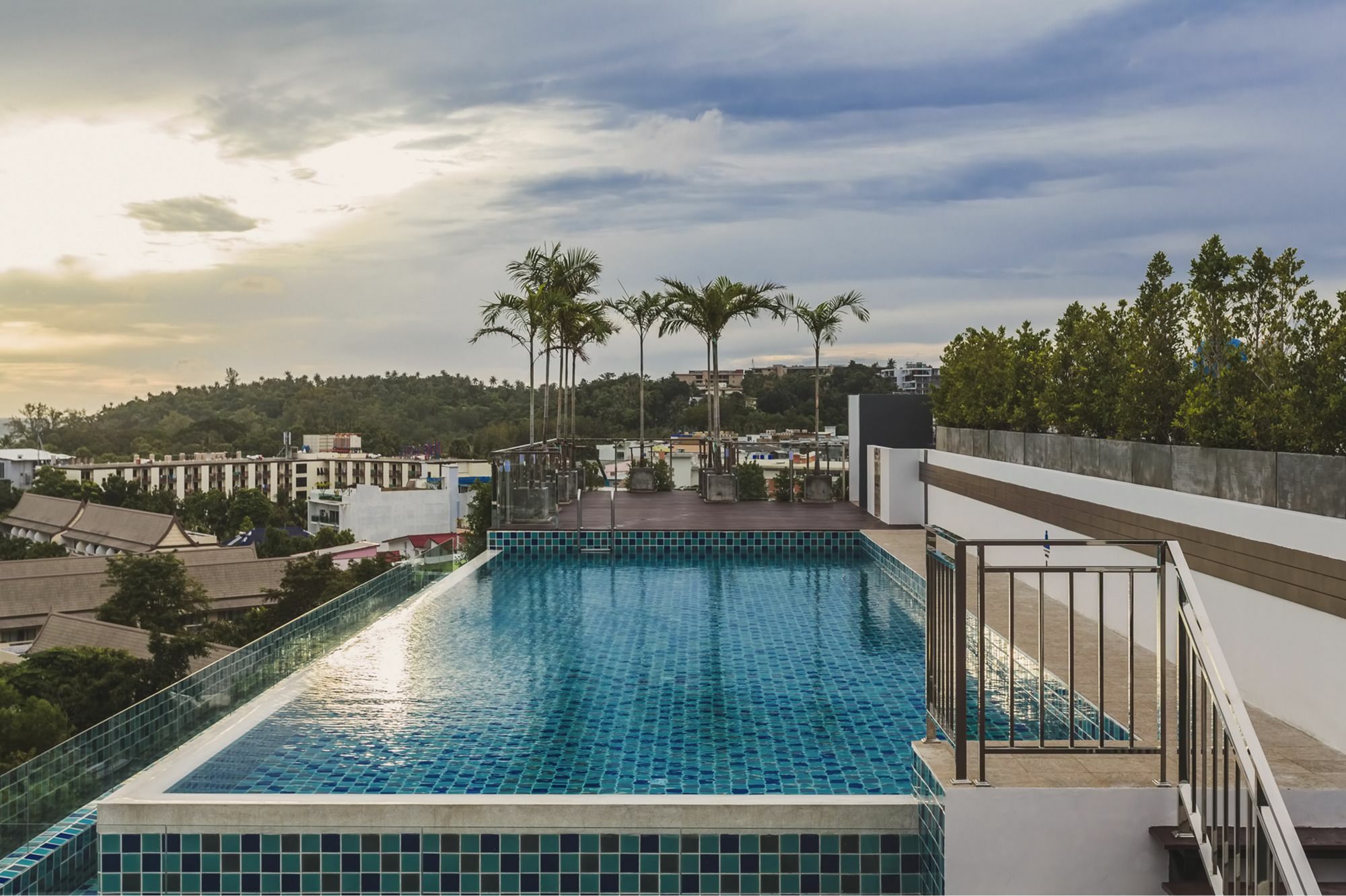 Condo In Kata In Ozone A519 外观 照片